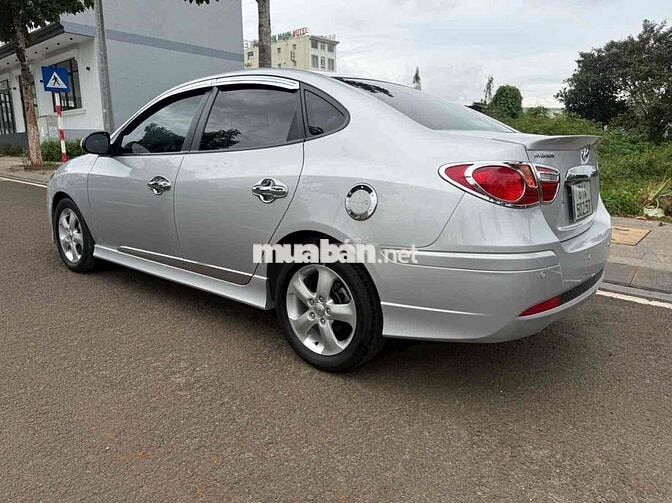 HYUNDAI AVANTE 2014 AT XE GIA ĐÌNH CÒN KHÁ ĐẸP