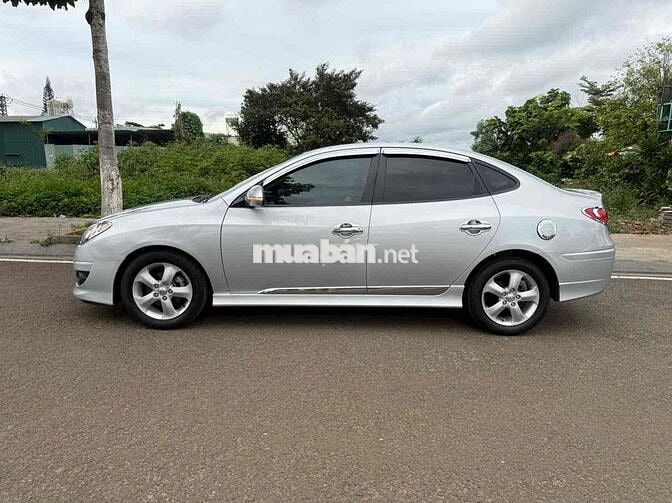 HYUNDAI AVANTE 2014 AT XE GIA ĐÌNH CÒN KHÁ ĐẸP