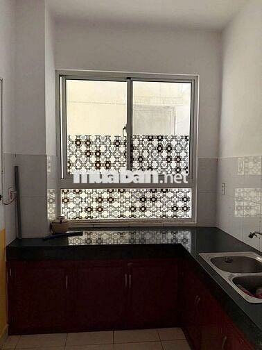 Bán chung cư gần công viên phần mềm Quang Trung, 44m2, sổ hồng riêng