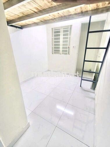 🔥DUPLEX SINH VIÊN GIÁ RẺ GẦN ĐH CÔNG THƯƠNG