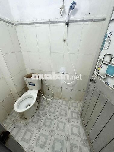 Nhà [ 4 x 16] 1 lửng đúc ( 2Pn,2WC) ,hẻm 5m,Khu Mã Lò —18B
