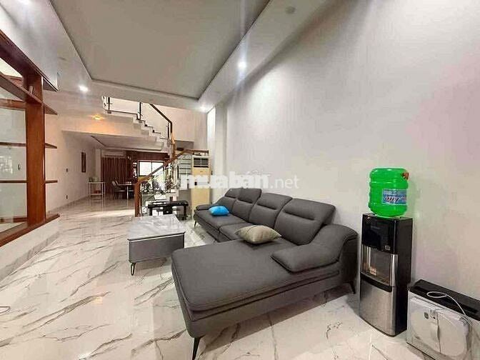 CHO THUÊ NHÀ ĐẸP 3 TẦNG SÂN OTO GẦN VƯƠNG THỪA VŨ