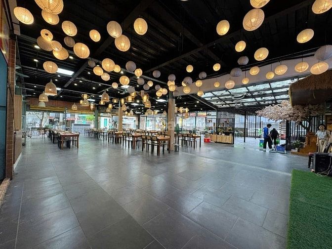 Cho thuê mặt bằng mặt phố Quang trung, hà đông, diện tích 700m2