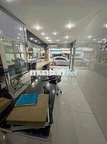 BÁN NHÀ MẶT TIỀN HUỲNH VĂN BÁNH, P. PHÚ NHUẬN. TPHCM  Giá 10TY7  Dt: 4