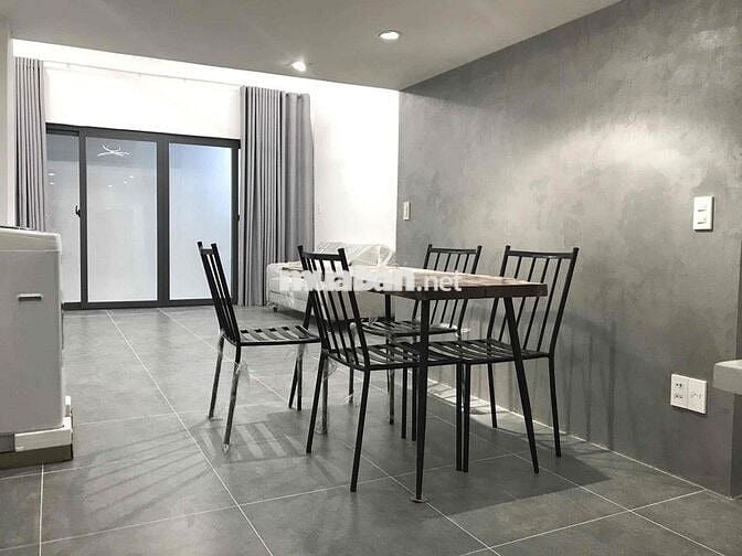 FULL NỘI THẤT, DUPLEX GÁC CAO RỘNG NGAY TẠI TRUNG TÂM QUẬN 1