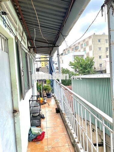 Cho thuê phòng trọ ( khu vực gần chợ Lạc Quang Q12)