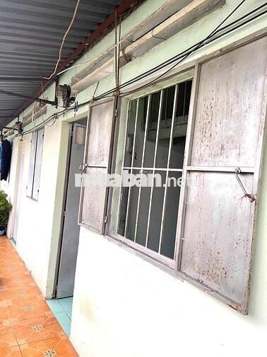 Cho thuê phòng trọ ( khu vực gần chợ Lạc Quang Q12)