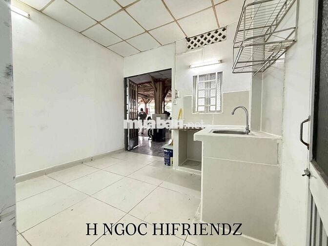 1PN 1PK - MẶT TIỀN CAO LỖ - 50M2 - NHÀ TRỐNG - CÓ HỖ TRỢ 1 MÁY LẠNH