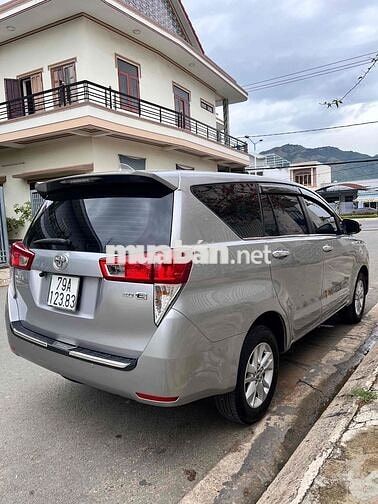 Toyota Innova E 2016 MT gia đình không dịch vụ