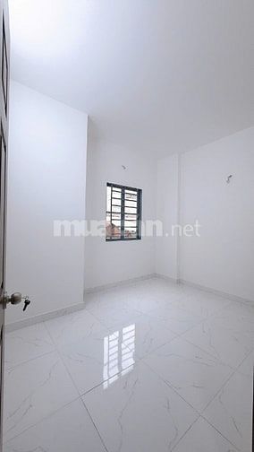 Chính chủ bán nhà đẹp 3 tầng, khu 20 thước, dt: 5x8m , giá 5,5 tỷ 
