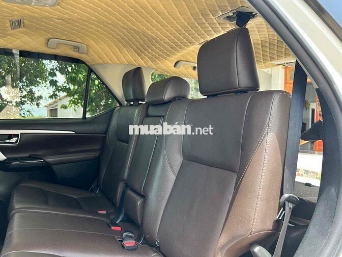 Toyota Fortuner 2018 2.4AT Máy dầu Trắng 25.000 km