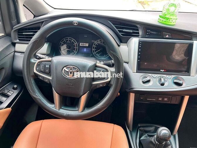 Toyota Innova E 2016 MT gia đình không dịch vụ