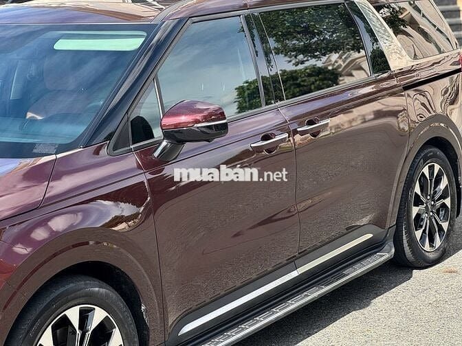 Kia Carnival Signature 2.2D 2022 Đỏ Mận 65.000 km