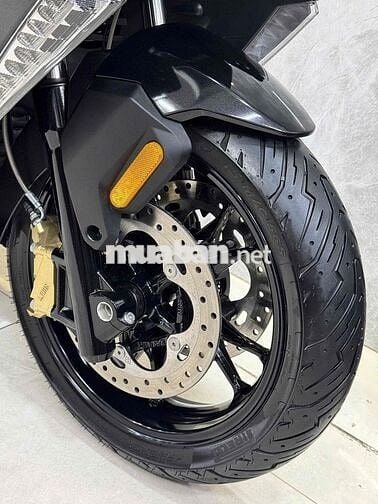 BMW C400GT Triple Black Đen HQCN