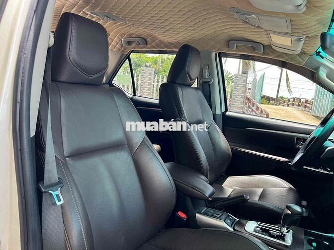 Toyota Fortuner 2018 2.4AT Máy dầu Trắng 25.000 km