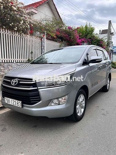 Toyota Innova E 2016 MT gia đình không dịch vụ