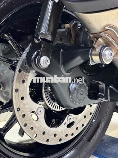BMW C400GT Triple Black Đen HQCN