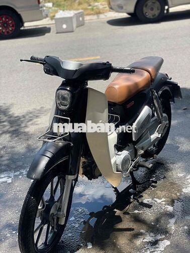 Honda Cub 2024 Đen, Trắng