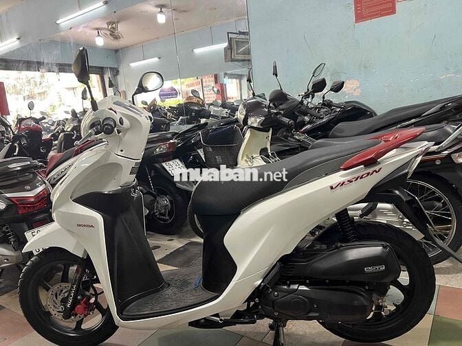 Honda Vision 2024 Trắng tuyết 8290 km