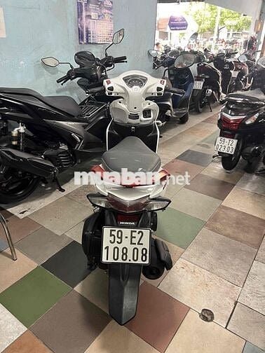 Honda Vision 2024 Trắng tuyết 8290 km