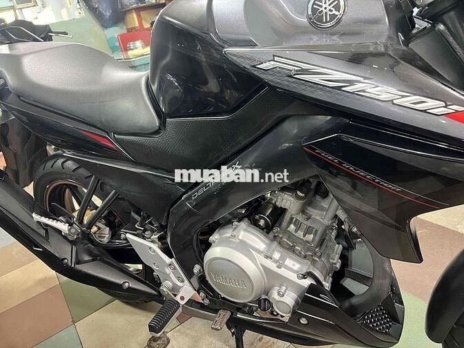 Yamaha FZ 150 Đen bóng