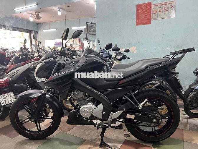 Yamaha FZ 150 Đen bóng