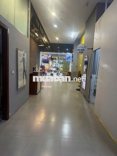 Cho thuê mặt bằng kinh doanh chân đế tòa HH1A Linh Đàm