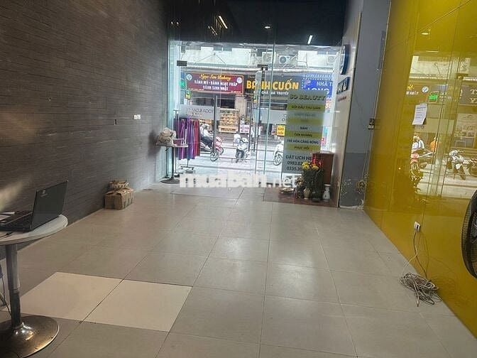 Cho thuê mặt bằng kinh doanh chân đế tòa HH1A Linh Đàm