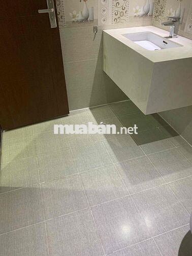 Cho thuê CHCC rẻ chưa từng có, 120m2, 3PN, nhà mới