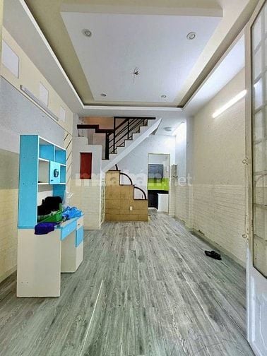 Bán nhà hẻm 5m Huỳnh Thiện Lộc, Tân Phú cũ, 3,7x8,5m, 3 tầng, ST, 3 PN