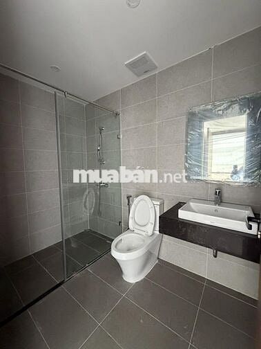 Thuê nhanh căn 2pn2wc 6tr5 tầng đẹp, view đẹp tại A&T Sky Garden