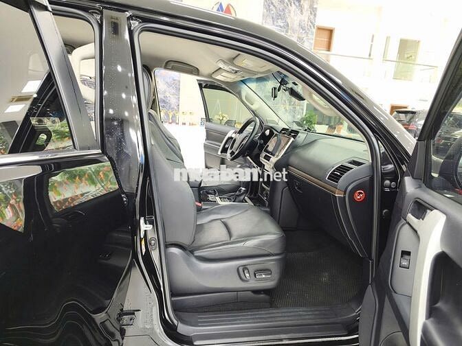 Toyota Land Cruiser Prado 2019 Đen 80000 km