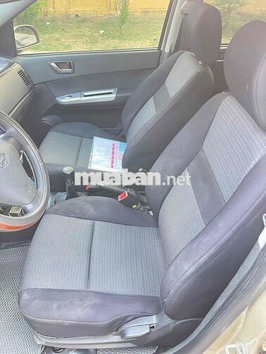 Hyundai Getz 2010 Vàng cát Số sàn. 1 chủ mua mới .