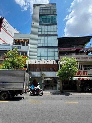 cho thuê toà nhà nguyên căn mặt tiền quận 3