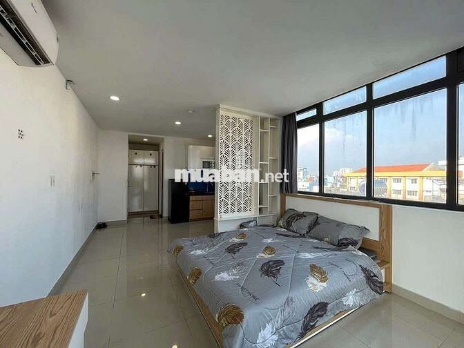Cho thuê căn hộ studio ban công full nội thất Nguyễn Văn Cừ Quận 5 