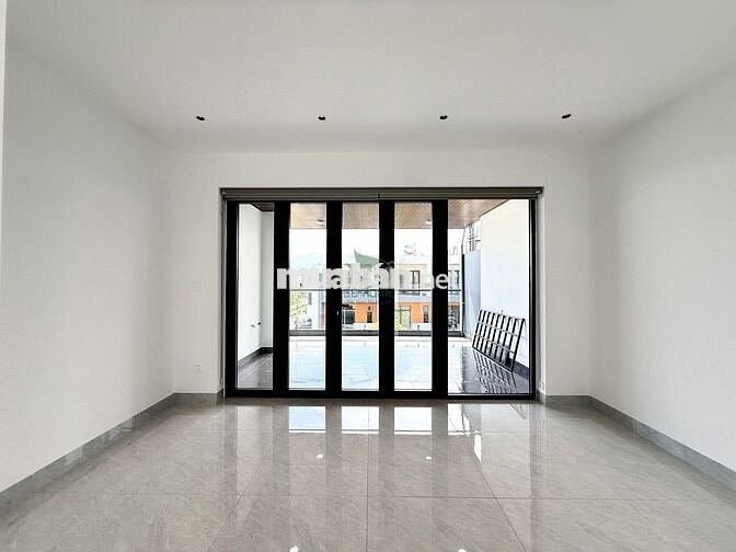 NHÀ MỸ GIA - MỚI XÂY - FULL NỘI THẤT HIỆN ĐẠI - 3 PHÒNG NGỦ