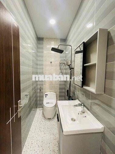 NHỈNH 5 Tỷ - 2 Tầng - 42m2 - KDC Nam Hùng Vương,  An Lạc, Bình Tân.