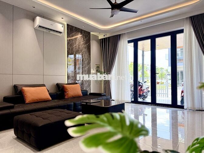  NHÀ ĐẸP MỚI  3 PHÒNG NGỦ KĐT MỸ GIA GÓI 8 GIÁ 30 TRIỆU/THÁNG