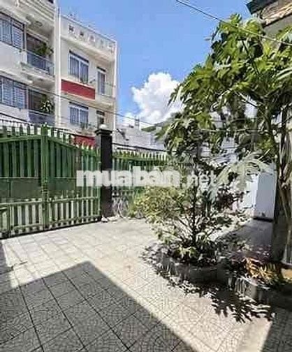 Cho thuê nhà Mặt tiền ngang 9m /đs 8,p.Linh Xuân giá 15tr dtsd 280m2