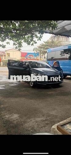 Hyundai Elantra 2.0 2016 Xám xanh đi hơn 11v