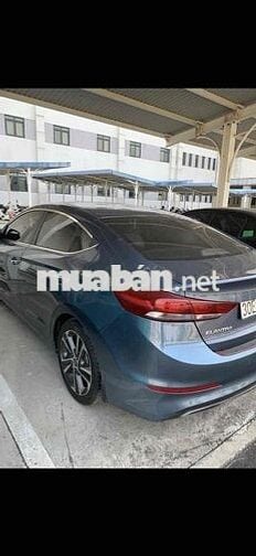 Hyundai Elantra 2.0 2016 Xám xanh đi hơn 11v