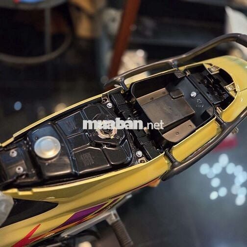 Honda Wave Alpha 2002 Lốc đen Vàng