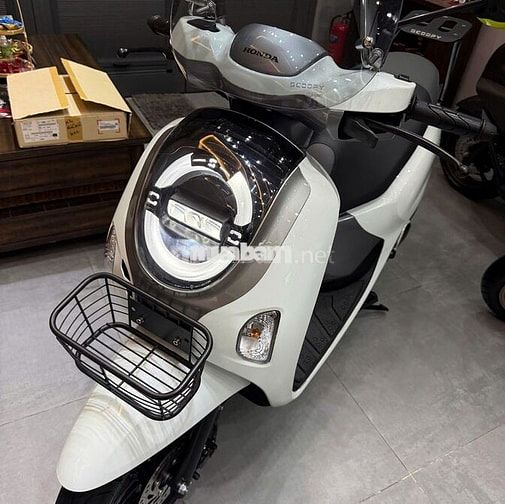 Honda Scoopy 110 Club12 Thái Lan Trắng 1900 km