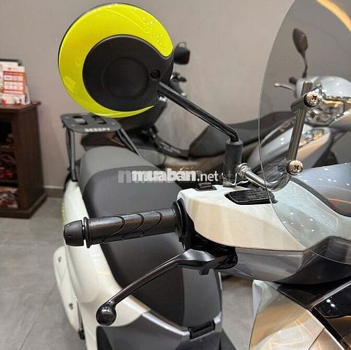 Honda Scoopy 110 Club12 Thái Lan Trắng 1900 km