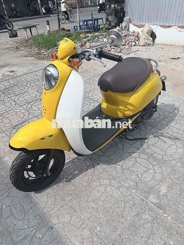 Honda Scoopy 50cc Vàng Trắng Nhật Bản