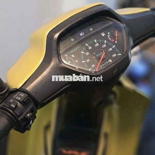 Honda Wave Alpha 2002 Lốc đen Vàng