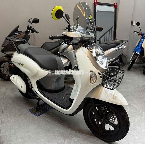 Honda Scoopy 110 Club12 Thái Lan Trắng 1900 km