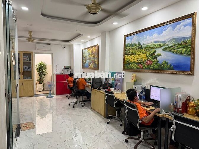 Tuyển kế toán tổng hợp