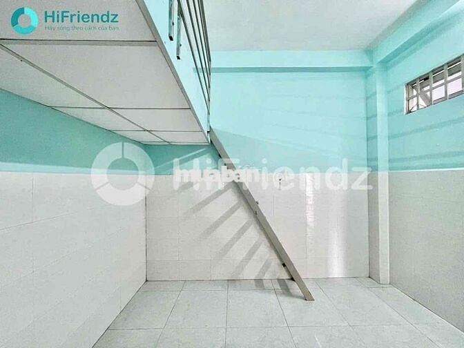 PHÒNG RỘNG GÁC CAO CỬA SỔ TRỜI NGÀY TỈNH LỘ 10