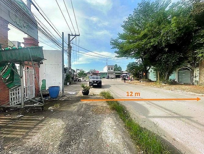 Công ty Đấu giá hợp danh Lam Sơn Sài Gòn thông báo đấu giá tài sản